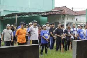 PAC LDII Gunung Putri dan Pemdes Gelar Kerja Bakti Peringati HPSN 2025