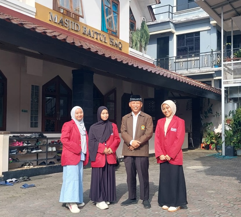 Mahasiswi UPI Lakukan Observasi di Masjid Baitul Haq LDII Sukasari, Pelajari Aktivitas Sosial-Keagamaan